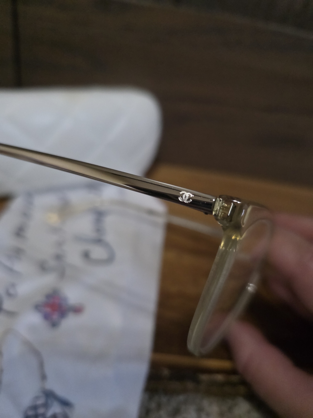 CHANEL Transparent Champagne Glasses - Picture 7 of 7